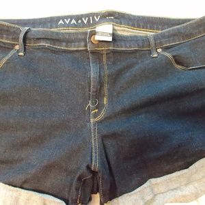 Size 22 Ava & Viv denim shorts